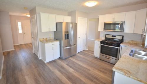 777 Dogwood Ln, Vermilion OH  44089-2084 exterior