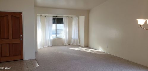 9437 50th St, Phoenix AZ  85044-5629 exterior
