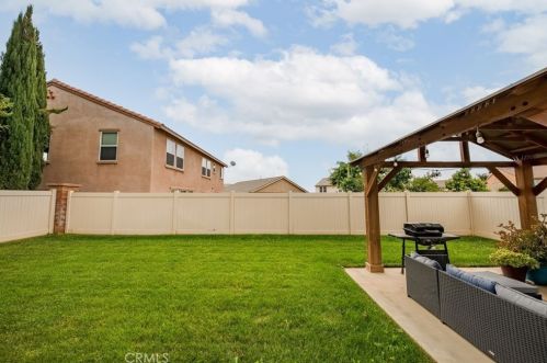 1361 Crown Imperial Ln, Beaumont CA  92223-8487 exterior