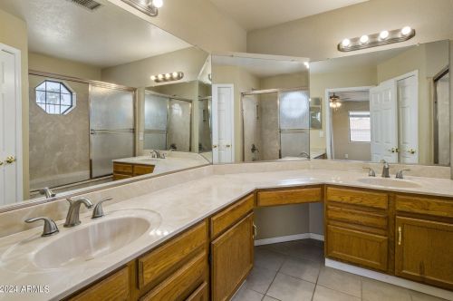 7009 Taro Ln, Glendale AZ  85308-6177 exterior