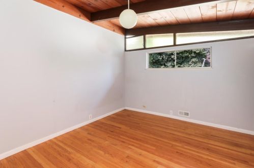 12250 Edgecliff Pl, Los Altos CA  94022-4559 exterior