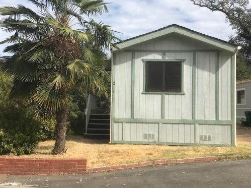 211 Robin St, Lake Wildwood, CA 95946-8939