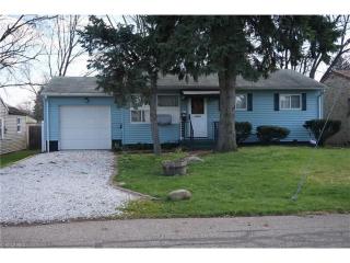 2344 23rd St, Canton, OH 44705-2464