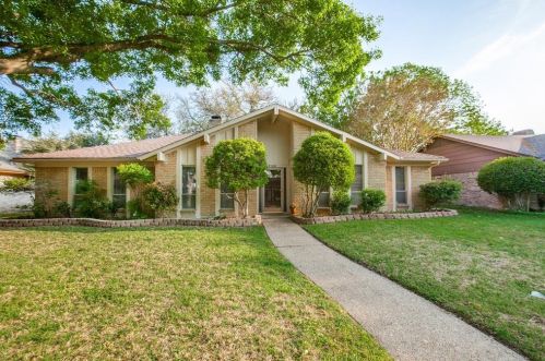 1100 Edgewood Dr, Richardson, TX 75081-5811