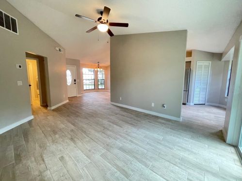 3336 Greendale Ave, Deltona FL  32738-1202 exterior