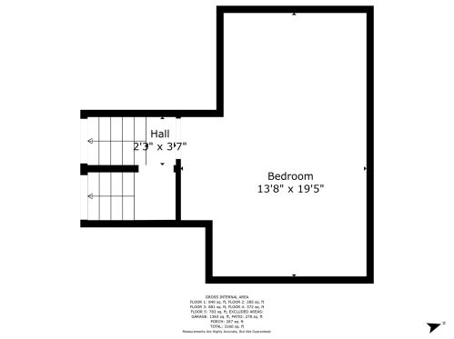 1410 Whitewater Dr, Manitowoc WI 54220-9437 exterior