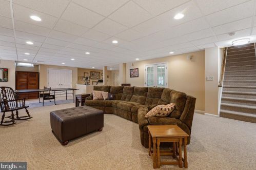 830 Woods End Ct, Collegeville PA  19426-2912 exterior