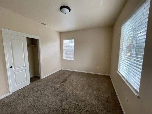 416 San Fernando Ct, Los Banos CA  93635-6451 exterior