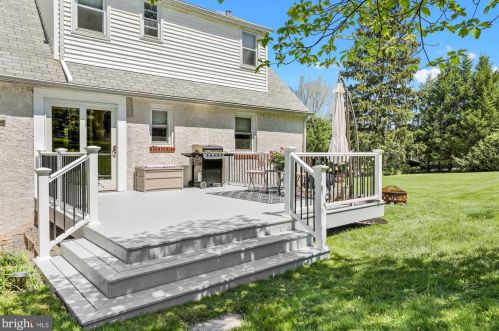 3894 Yerkes Rd, Collegeville PA  19426-3209 exterior