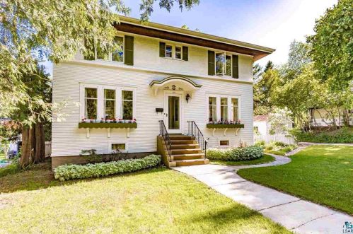130 Laurie St, Duluth MN  55803-2417 exterior