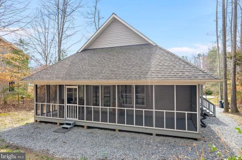 1317 Charleston St, Owens VA  22485-6769 exterior