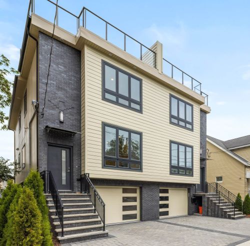 255 Wayne Ave, Cliffside Park NJ  07010-2608 exterior