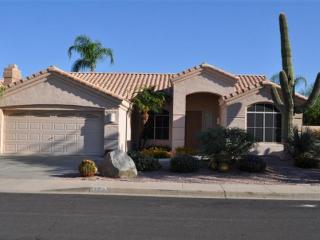 7154 Laguna Azul Ave, Mesa, AZ 85209-4818