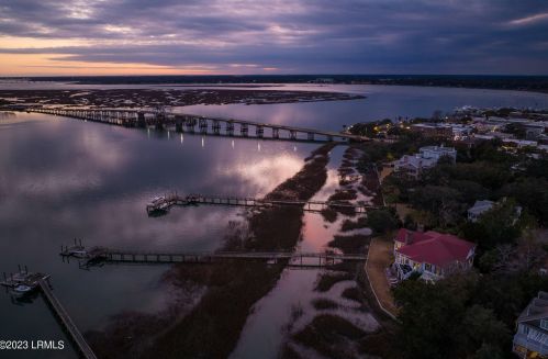 400 Port Republic St, Beaufort, SC 29902-5583