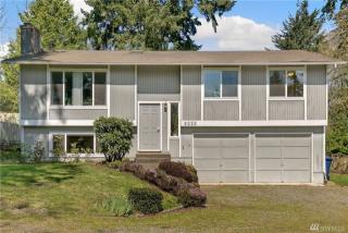 6232 154th Ave, Redmond WA  98052-4724 exterior