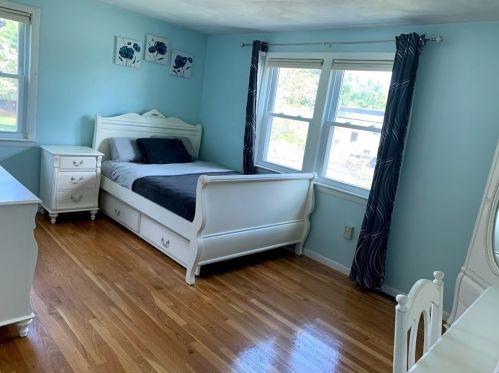 12 Burning Tree Rd, Natick MA  01760-3245 exterior