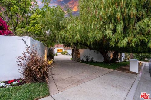4500 Petit Ave, Van Nuys, CA 91436-3214