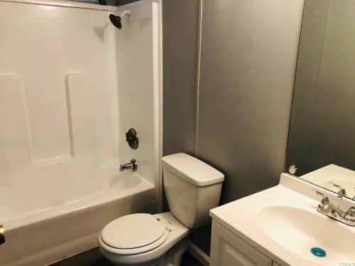 204 Whipple Mountain Rd, San Bernardino CA  92410-2108 exterior