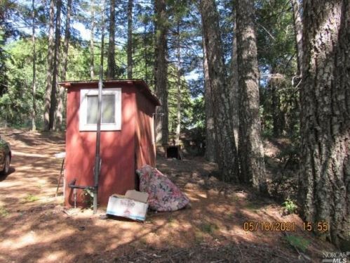 4245 Blackhawk Dr, Willits CA  95490-8776 exterior