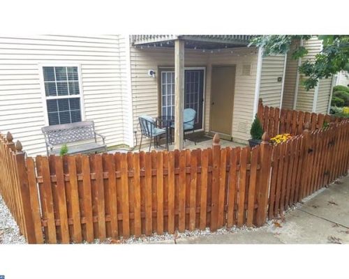 1413 Tristram Cir, West Deptford, NJ 08051-2262