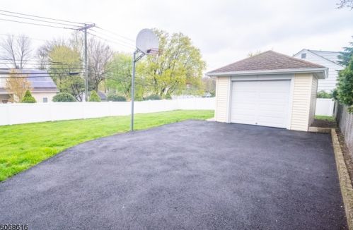 61 Grove Ave, Verona NJ  07044-1612 exterior