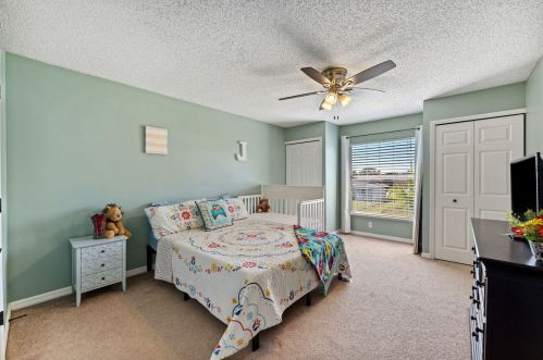 866 Abingdon Ave, Fort Pierce FL  34953-2861 exterior