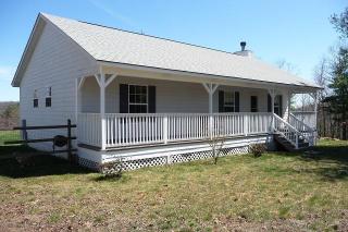 467 Ridge Rd, Lancing, TN 37770-1832