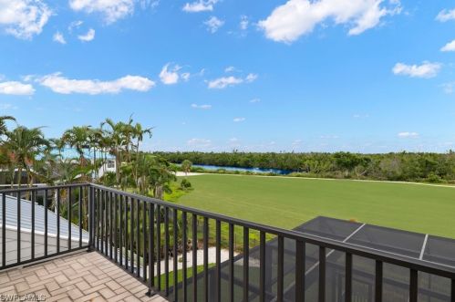 848 Birdie View Pt, Sanibel FL  33957-4629 exterior