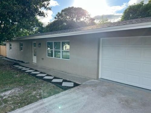 3201 Duban Ter, Fort Pierce, FL 34982-6412