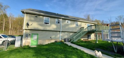 115 Sands Rd, Middletown NY  10941-3160 exterior