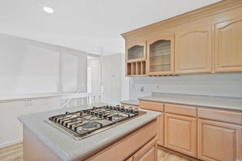 930 Live Oak Ave, Ukiah CA  95482-3733 exterior