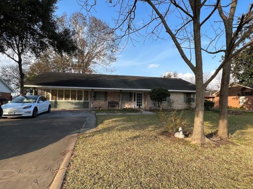 1109 Timber Ln, Richmond, TX 77471-2225