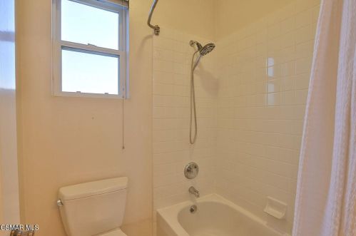 5391 Evening Sky Dr, Simi Valley CA  93063-5744 exterior