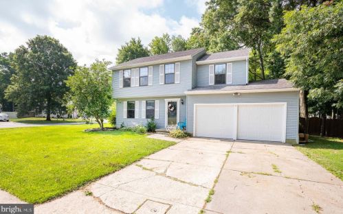 496 Granger Dr, Bear, DE 19701-2178