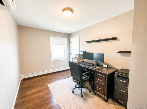 49 Bunny Rd, Norwich CT  06365-8705 exterior