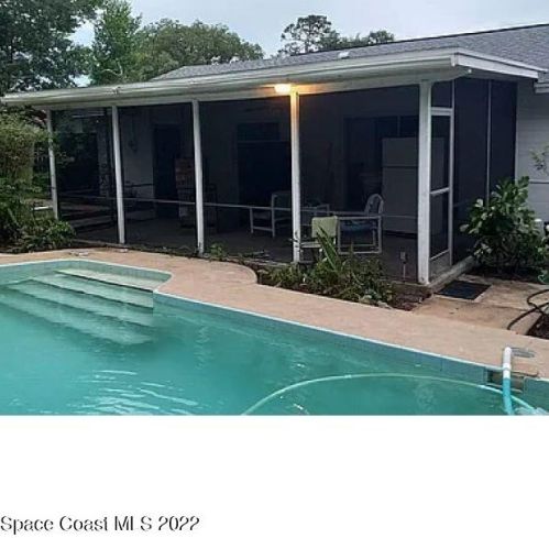 2712 Yorkshire Dr, Titusville, FL 32796-3731