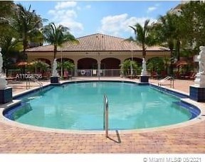 4402 160th Ave, Hollywood, FL 33027-5775