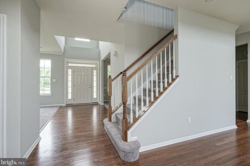 7 Westbury Dr, Berlin Boro NJ  08009-9681 exterior