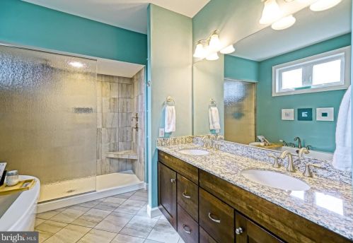 33675 Hunters Run, Lewes DE  19958-4844 exterior