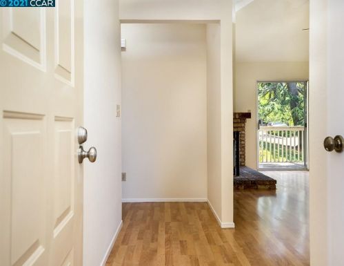 348 Blanchard Ln, Benicia CA  94510-2745 exterior