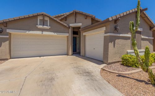 3160 Colonial Pl, Chandler, AZ 85249-9118
