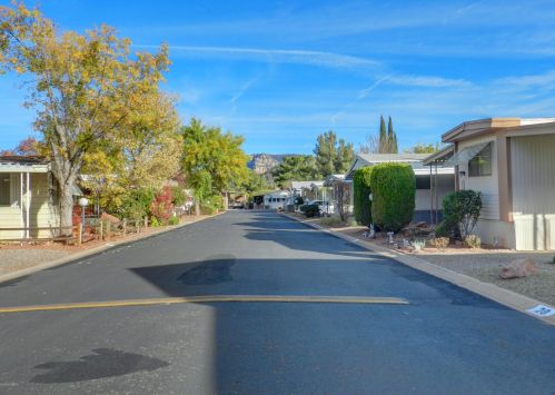 205 Sunset Dr, Sedona AZ 86336-5403 exterior