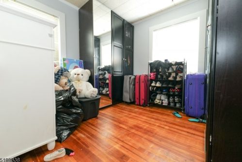 118 Glenwood Ave, Bloomfield NJ  07003-2323 exterior