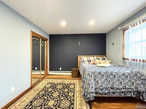 94 Maitland Pl, Outwater NJ  07026-1230 exterior