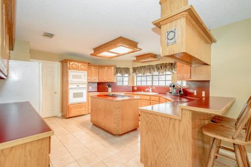 3901 17 St, Texas City TX  77590-4077 exterior