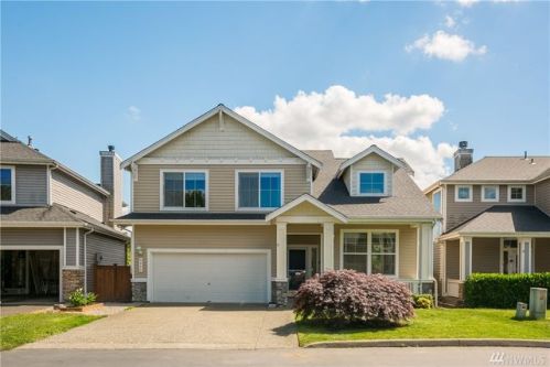 5211 232nd St, Kent, WA 98032-3360