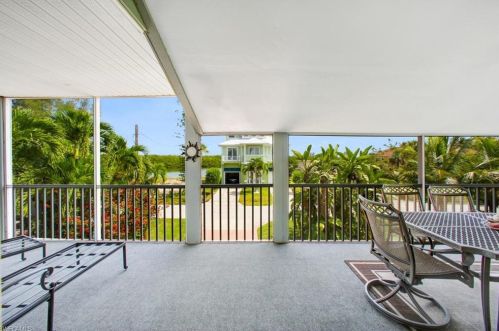 26427 Hickory Blvd, Bonita Springs FL 34134-8201 exterior