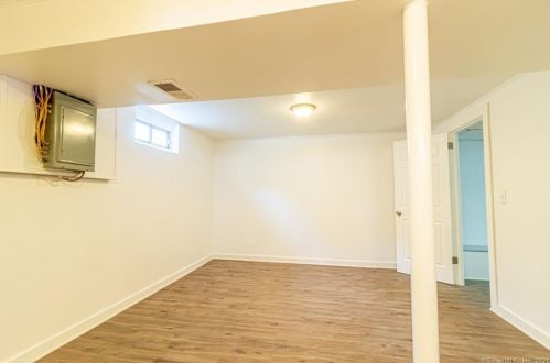 23 Mcintosh Ave, Uncasville CT  06382-2227 exterior