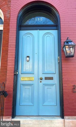 150 11th St, Washington, DC 20003-3911