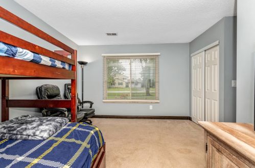 5352 Sandpiper Dr, Orient OH  43146-9228 exterior